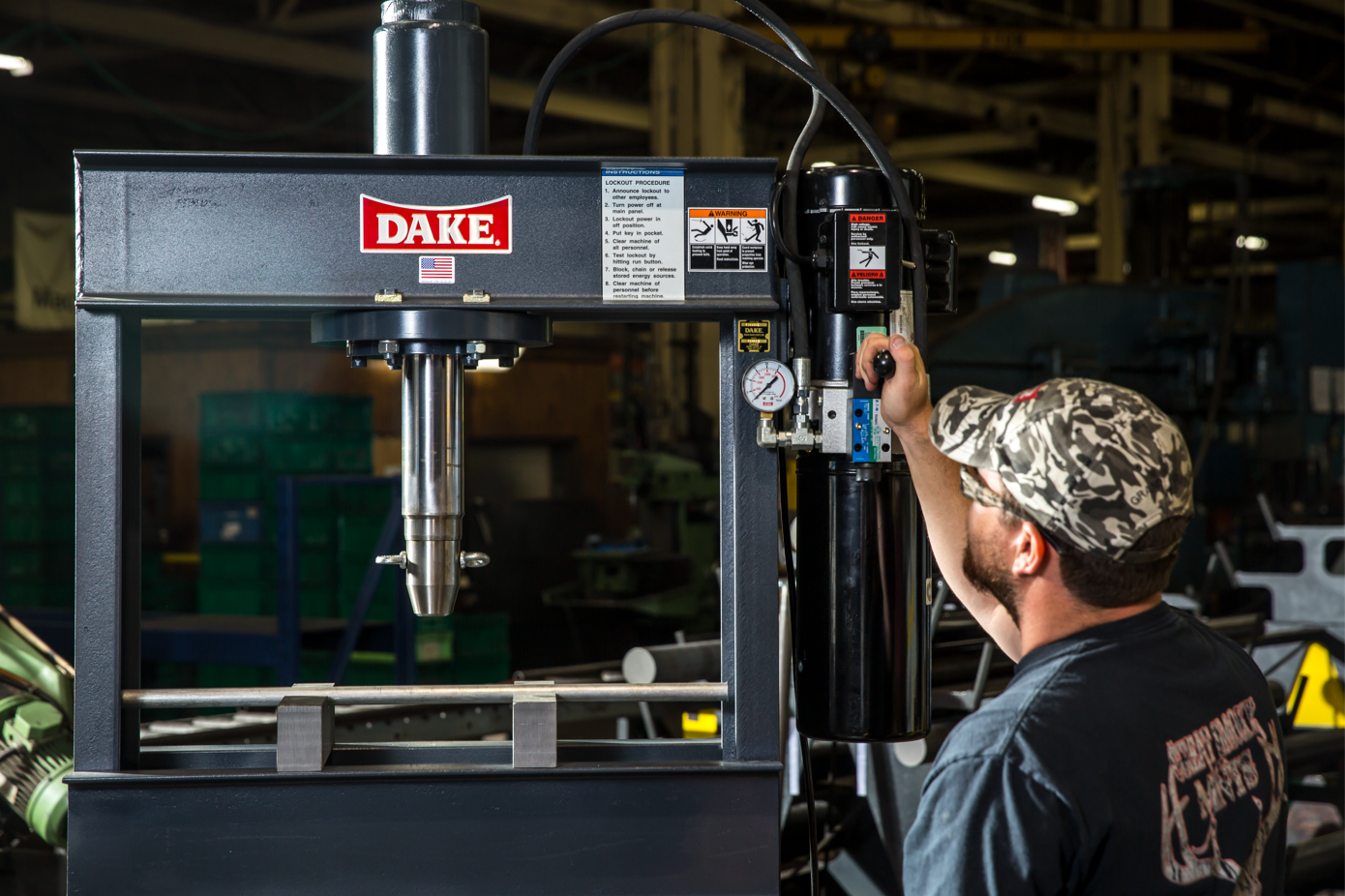 Common Hydraulic Press Problems & How to Fix Them